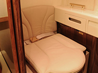 Mid Cabin